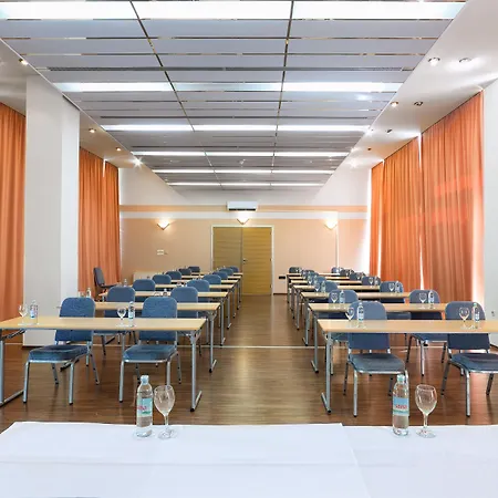 奥林匹亚酒店 酒店 4*