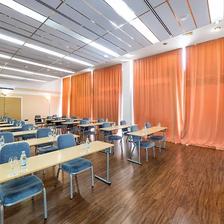 Hotel Olympia 4*