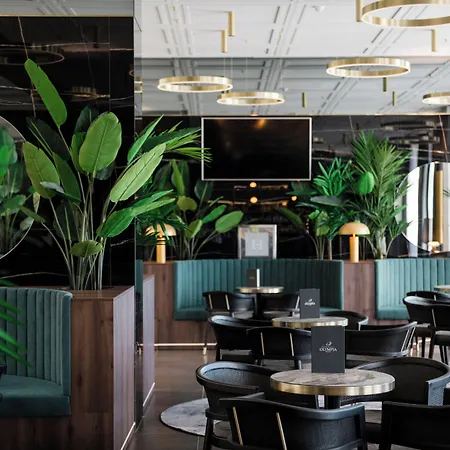 Olympia Hotel 4*